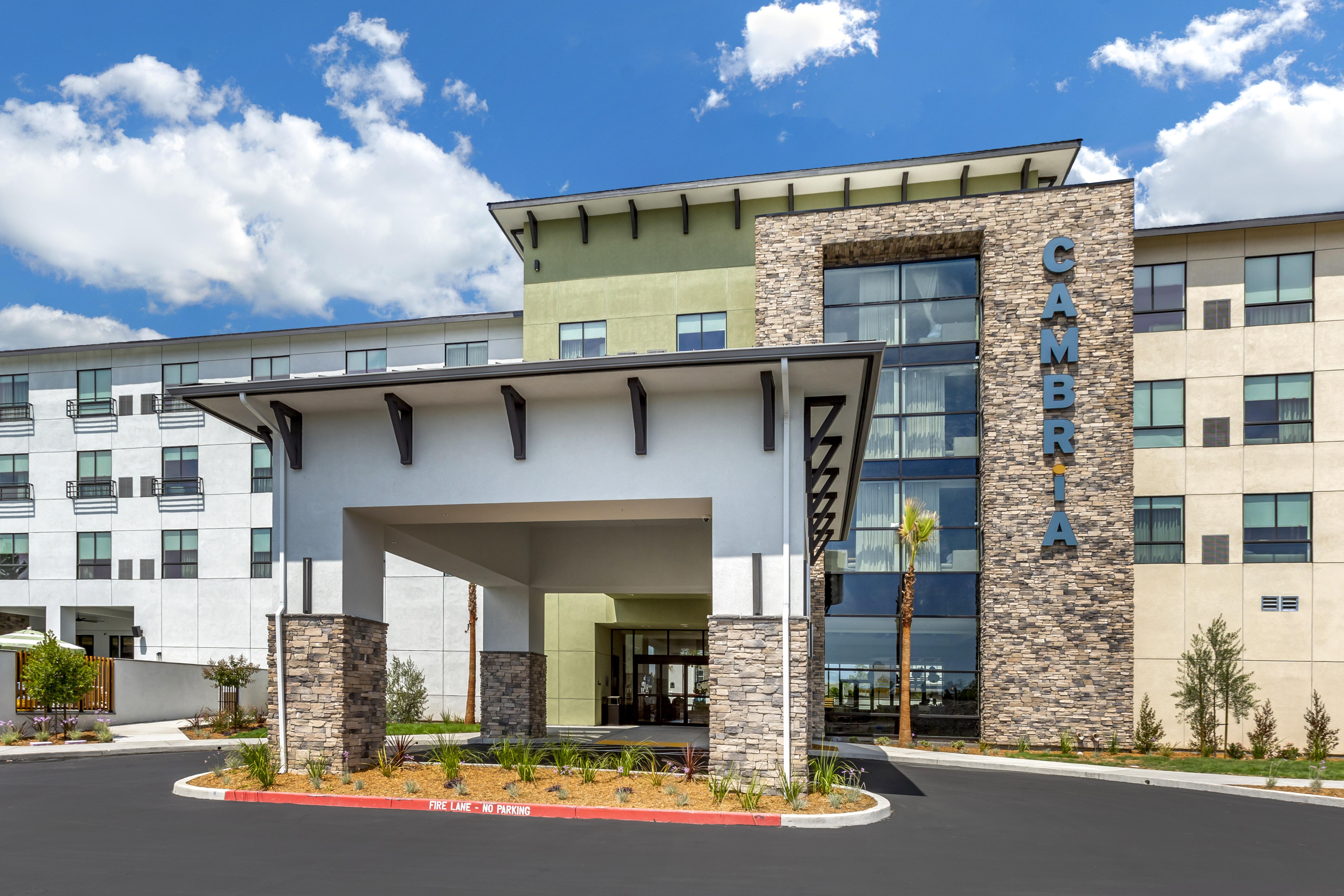 רונרט פארק Hotel Centro Sonoma Wine Country, Tapestry Collection Hilton מראה חיצוני תמונה