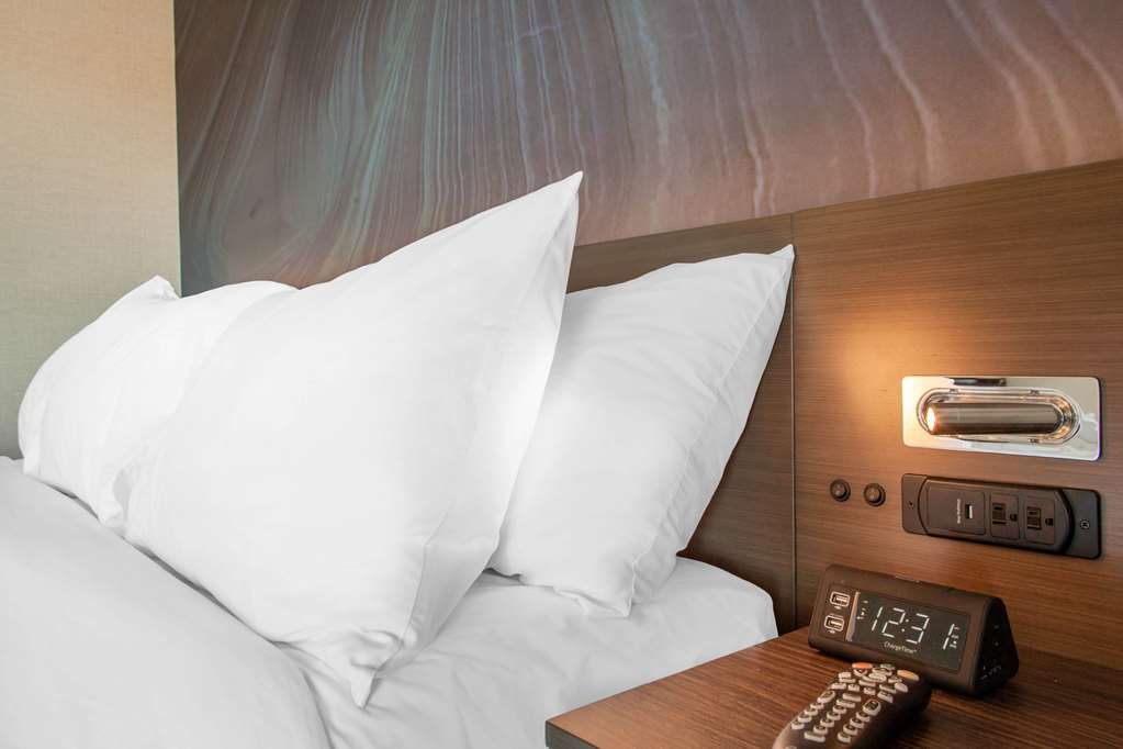 רונרט פארק Hotel Centro Sonoma Wine Country, Tapestry Collection Hilton חדר תמונה