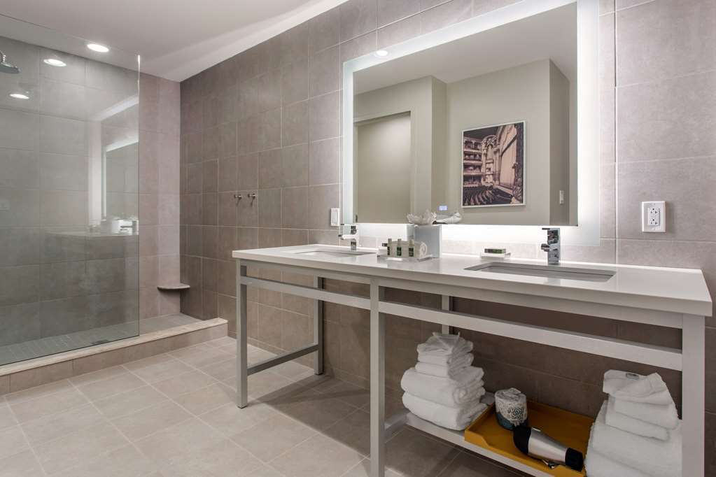 רונרט פארק Hotel Centro Sonoma Wine Country, Tapestry Collection Hilton חדר תמונה